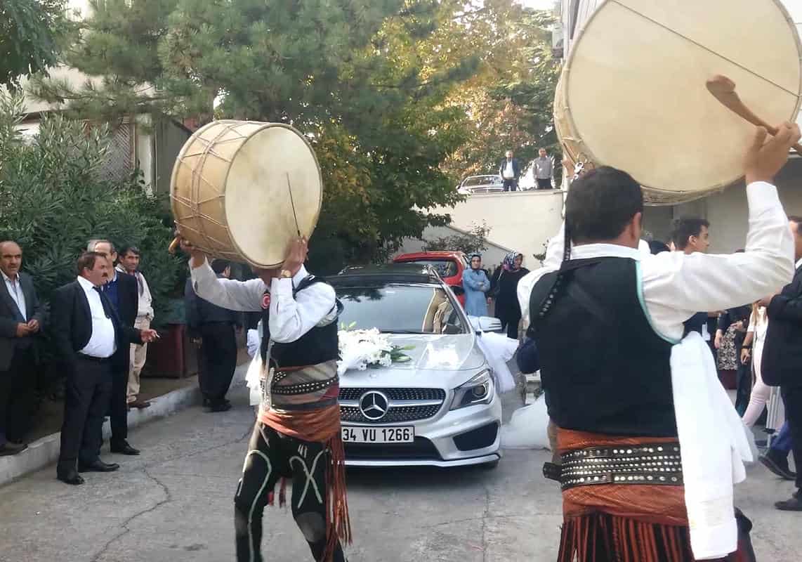 Davul zurna kiralama ekip