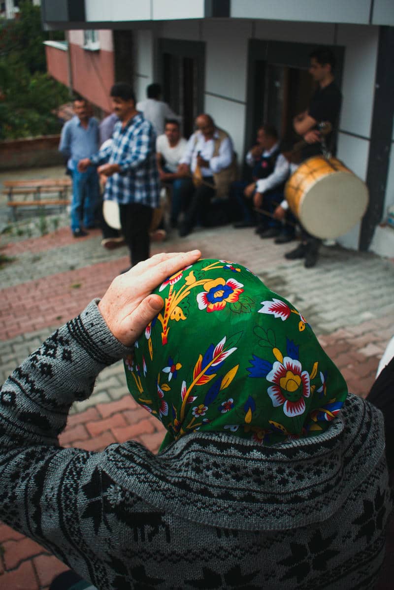 Acil Davul Zurna